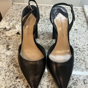 Tamara Mellon Black Heels with Pointed Toe and Slingback
